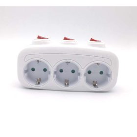   Ultratech AD158WH 3 dugaljas elosztó kapcsolóval, gyermekvédelemmel, 16A, 250V, max.3680W